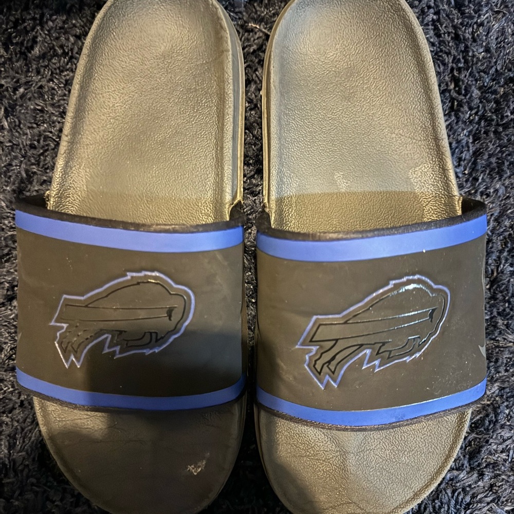 NFL Nike - Buffalo Bills Sandal Slides (Size: L)
